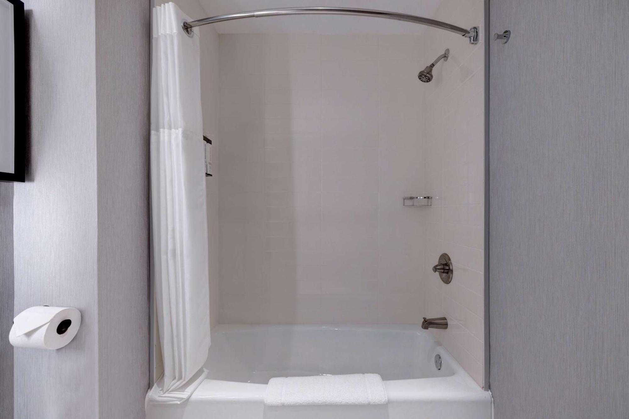 Hyatt Place Flagstaff Bagian luar foto